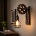Kinkiet Loft Industrialny Vintage Lampa z Kołem Pasowym i Oprawą Retro